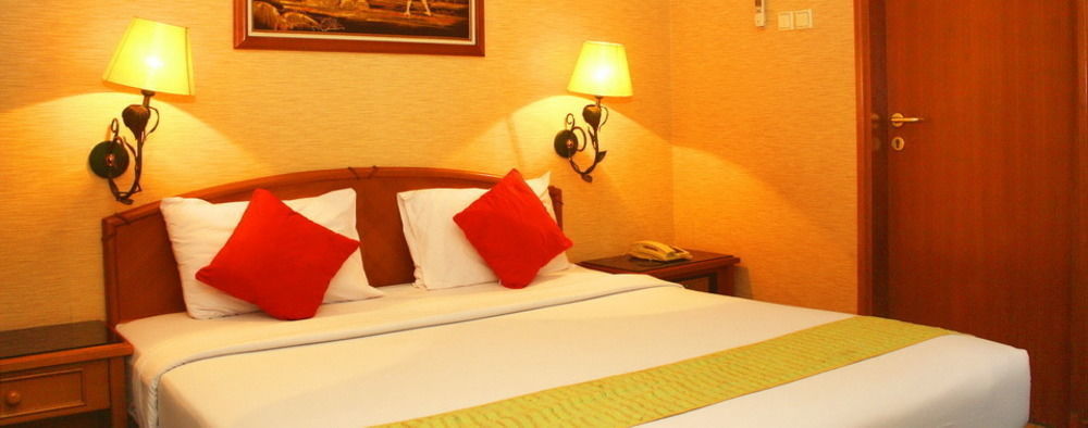 Cipta 2 Hotel Jakarta Exterior photo